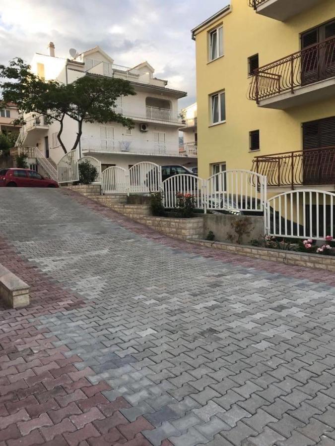 Dinko Apartment Stobreč Exterior foto
